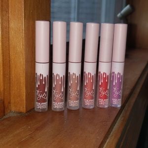 Kylie Cosmetics 2017 Birthday lip set